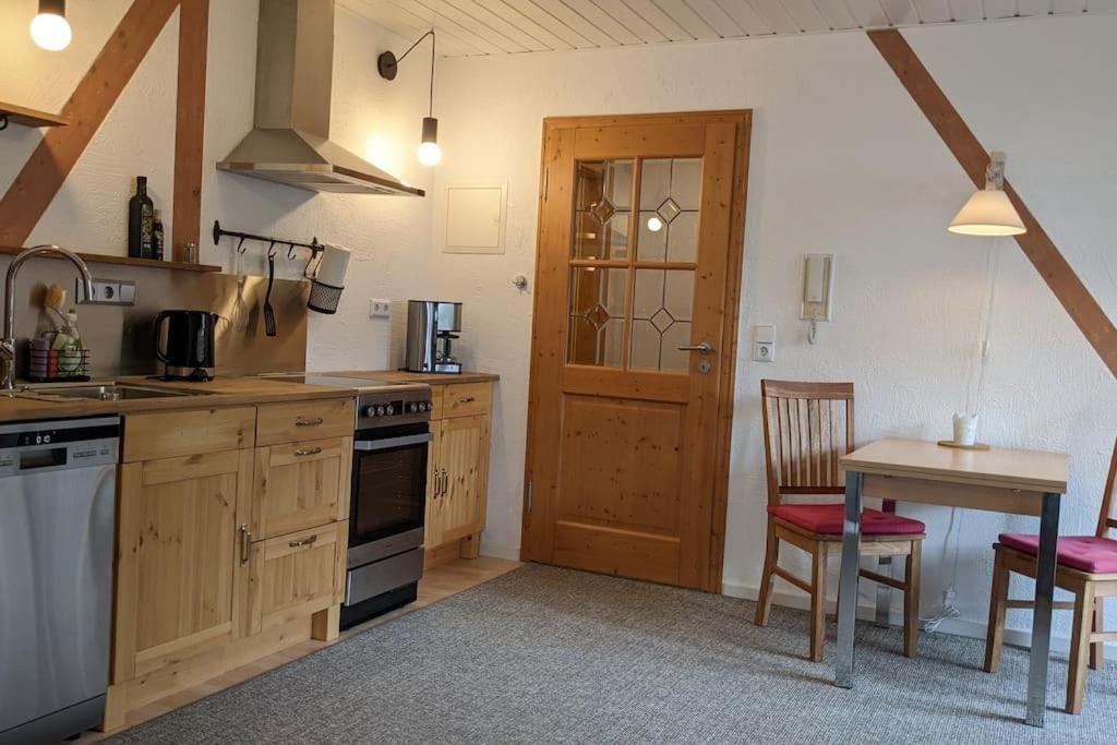 Ferienwohnung In Ruhiger Lage Direkt Am Wald Heidenheim an der Brenz Εξωτερικό φωτογραφία
